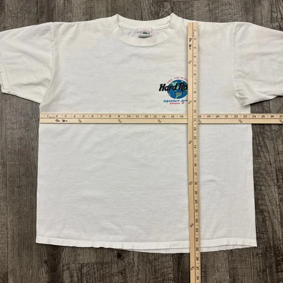 Vintage Hard Rock Cafe Signature Series Aerosmith T Shirt - Picture 3 of 12